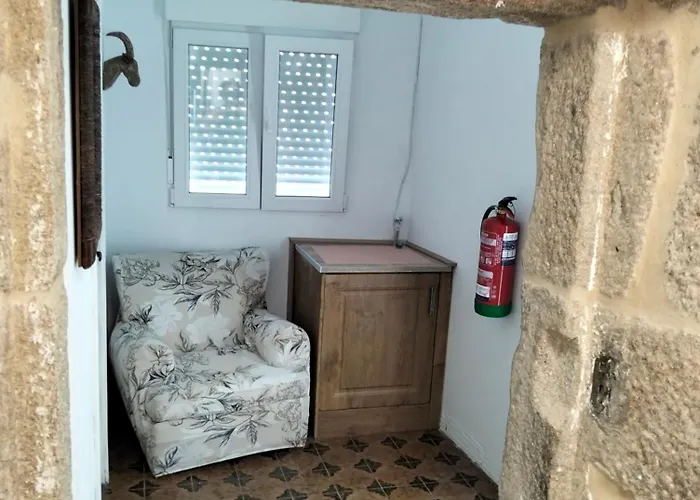 A Castelana De * Cea